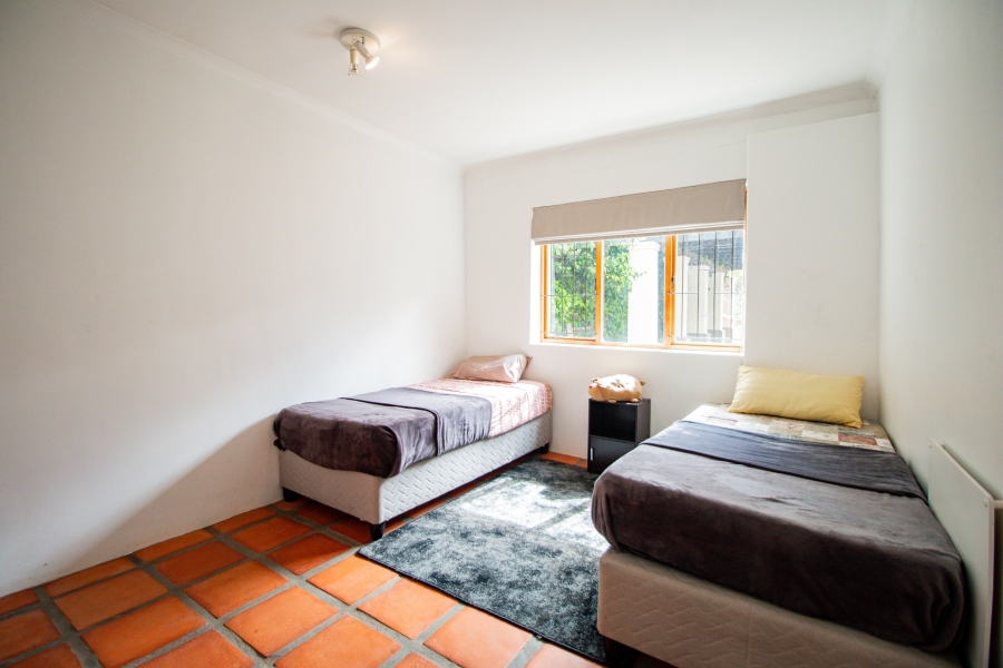 5 Bedroom Property for Sale in Mostertsdrift Western Cape